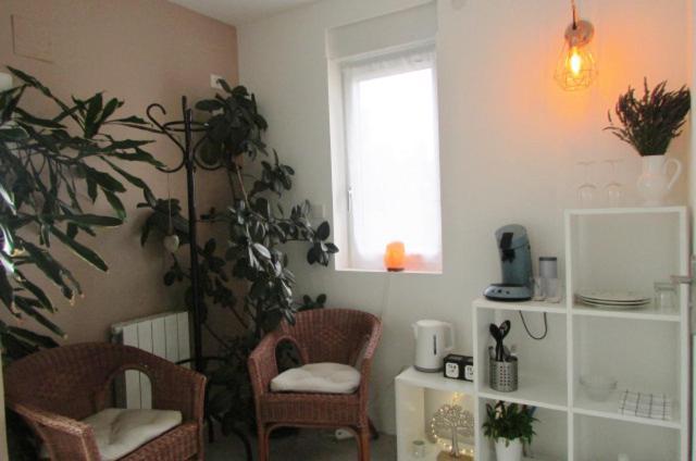 Chambre 20M2 Avec Salle De Bain Privee Dans Maison En Bois لافاور المظهر الخارجي الصورة